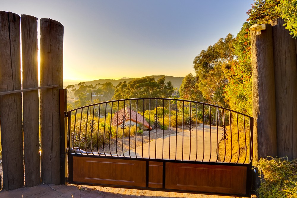 Virtual tour photo 4 of 110 for 14062 Jamacha Hills Rd