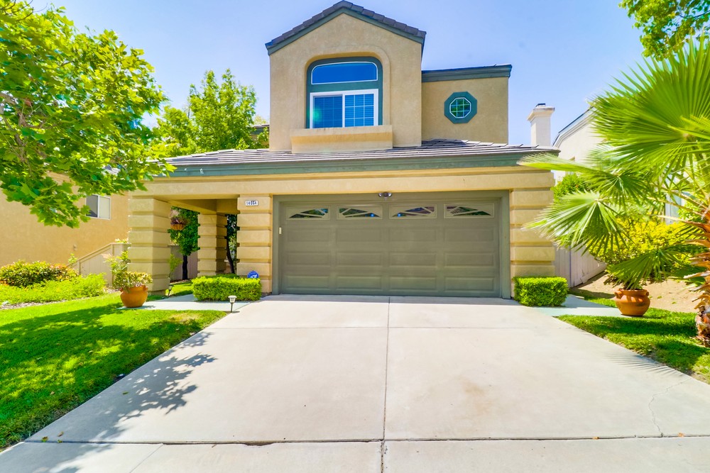 Virtual tour photo 4 of 52 for 14064 Montfort Ct