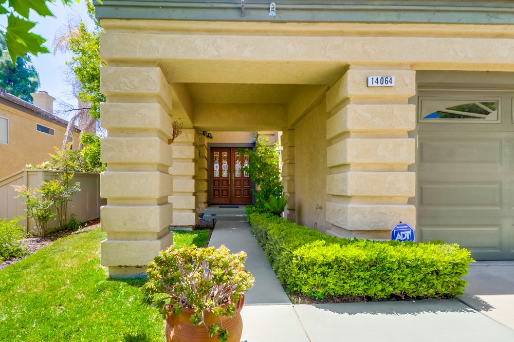 Virtual tour photo 6 of 52 for 14064 Montfort Ct