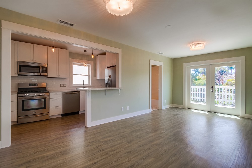 Virtual tour photo 10 of 60 for 1409 Brookes Ave