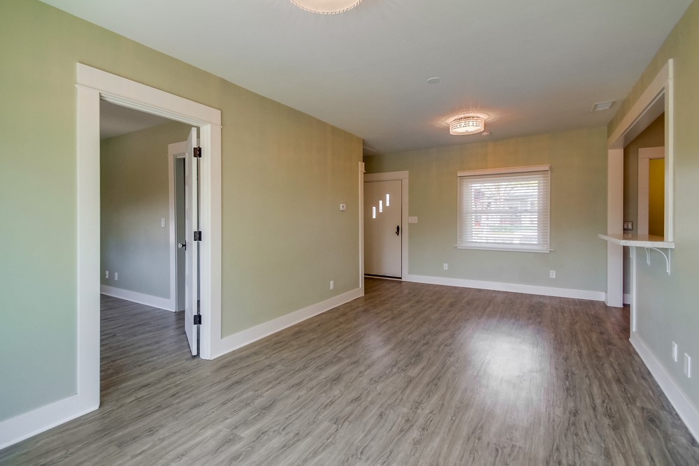 Virtual tour photo 14 of 60 for 1409 Brookes Ave