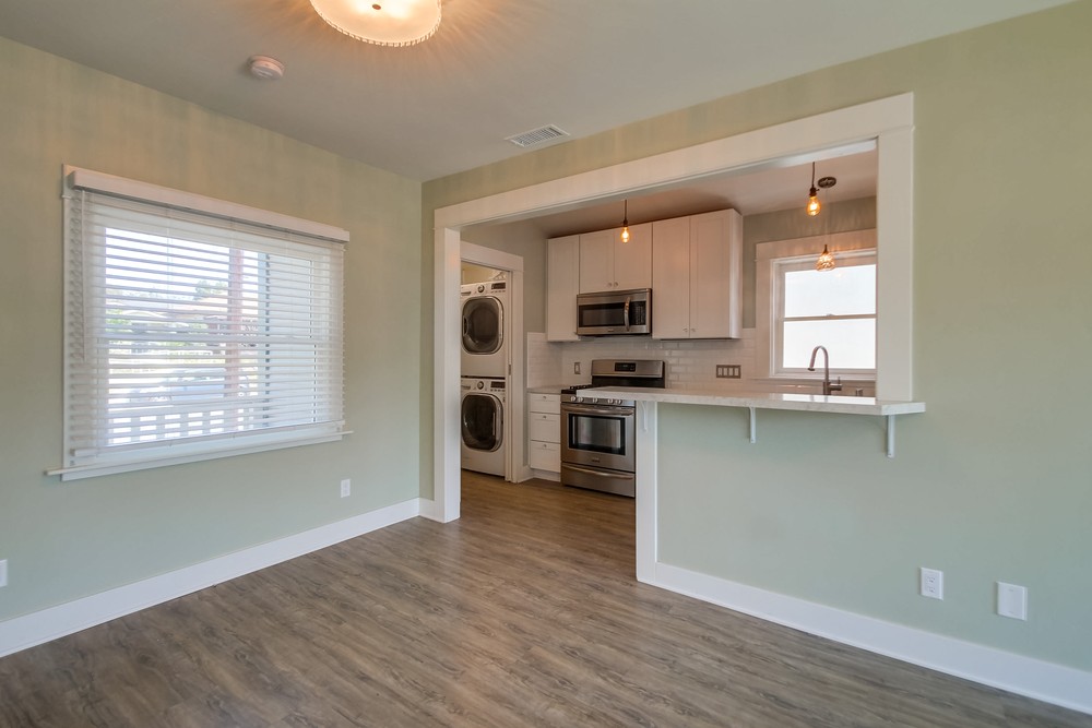 Virtual tour photo 16 of 60 for 1409 Brookes Ave