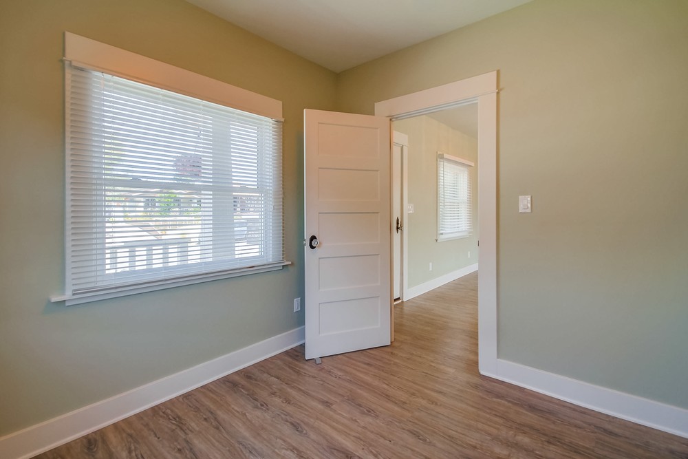 Virtual tour photo 28 of 60 for 1409 Brookes Ave