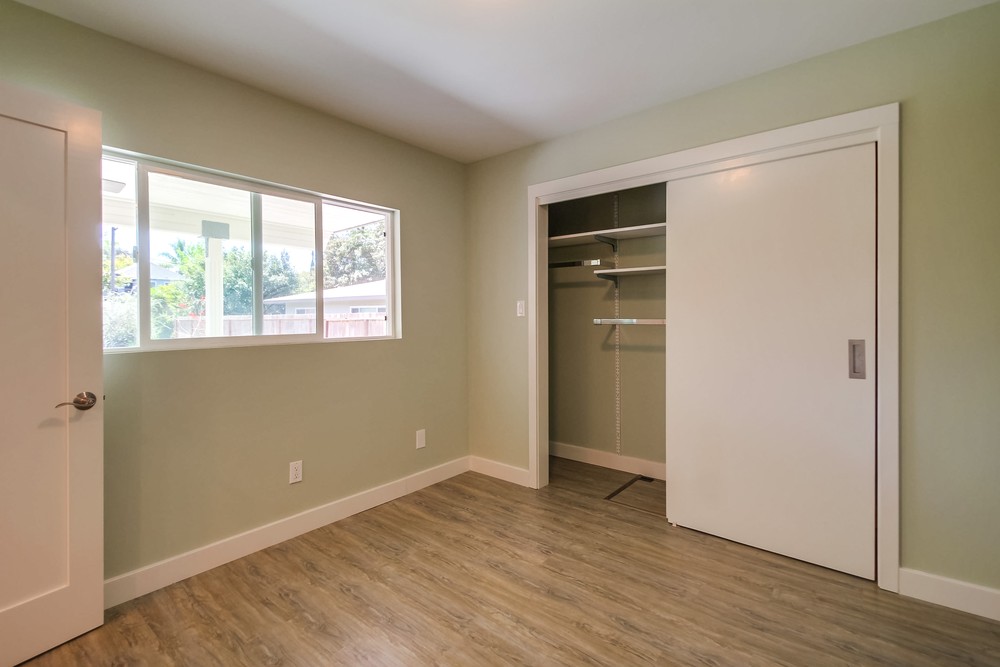 Virtual tour photo 30 of 60 for 1409 Brookes Ave