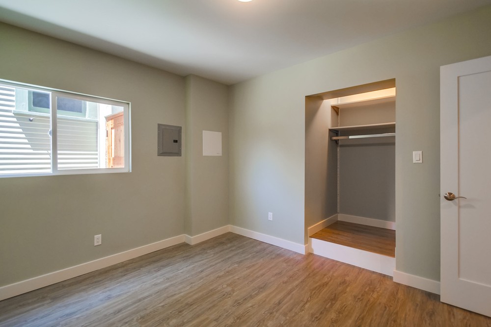 Virtual tour photo 48 of 60 for 1409 Brookes Ave