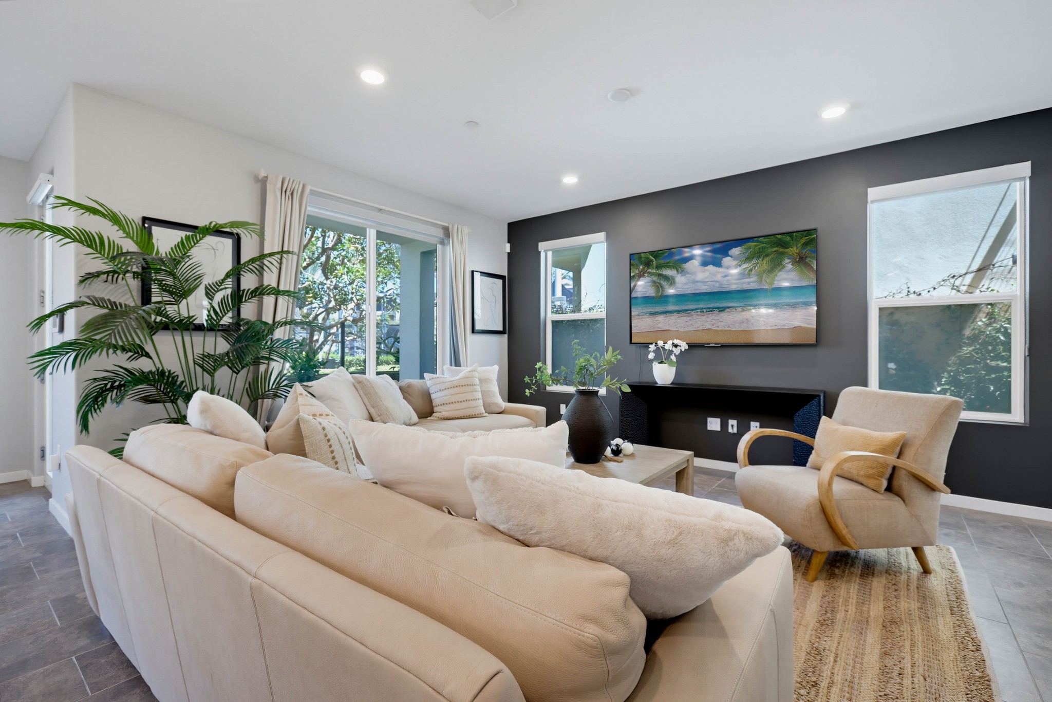 Virtual tour photo 11 of 100 for 141 Tribeca