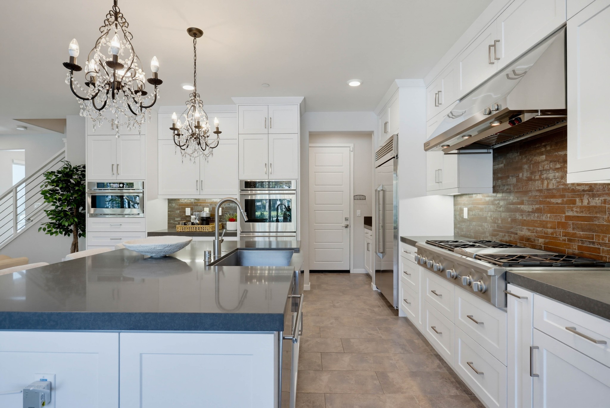 Virtual tour photo 17 of 100 for 141 Tribeca