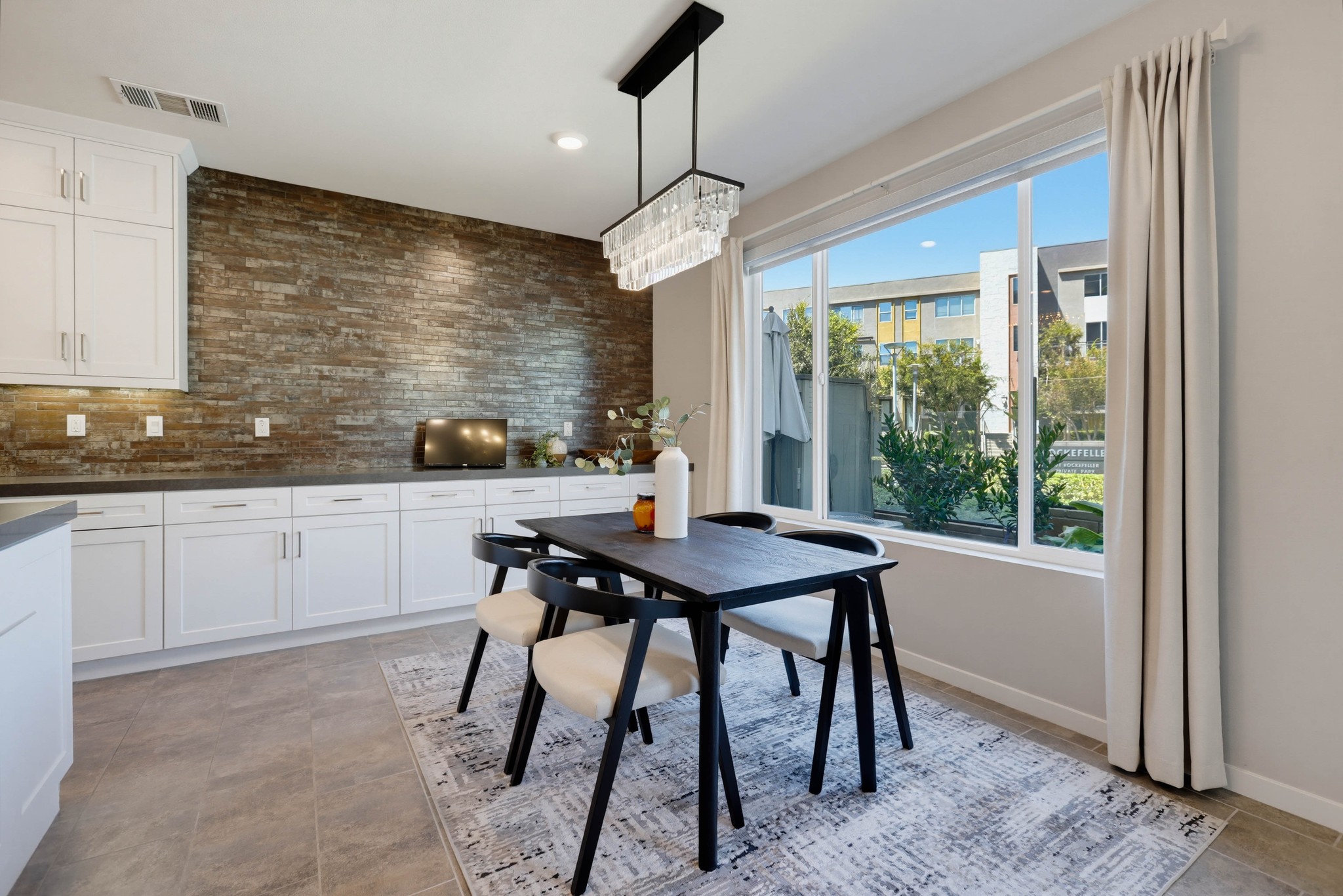 Virtual tour photo 25 of 100 for 141 Tribeca