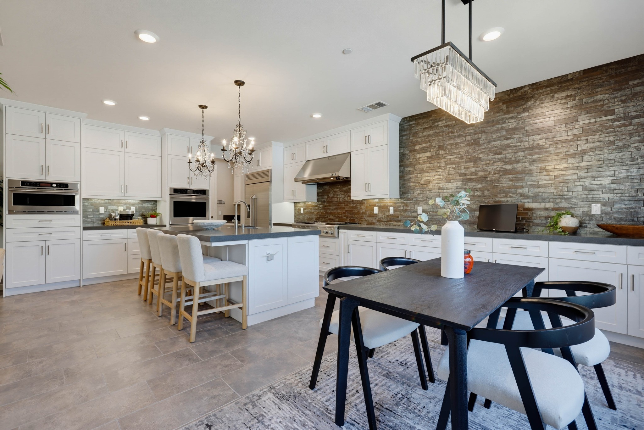 Virtual tour photo 26 of 100 for 141 Tribeca