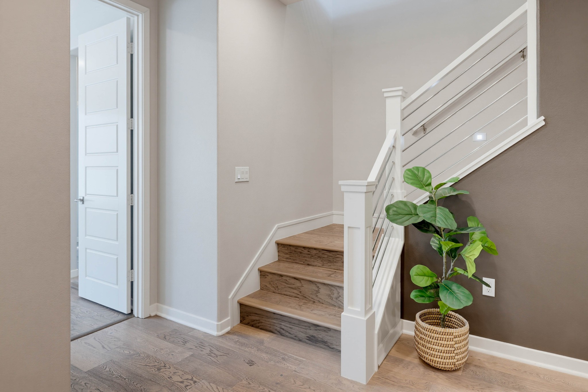 Virtual tour photo 30 of 100 for 141 Tribeca