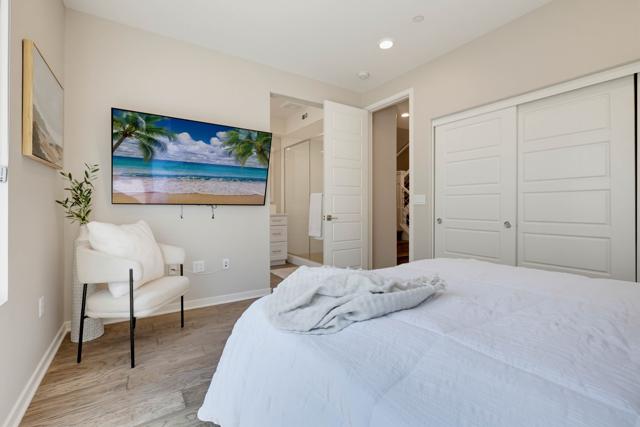 Virtual tour photo 40 of 100 for 141 Tribeca