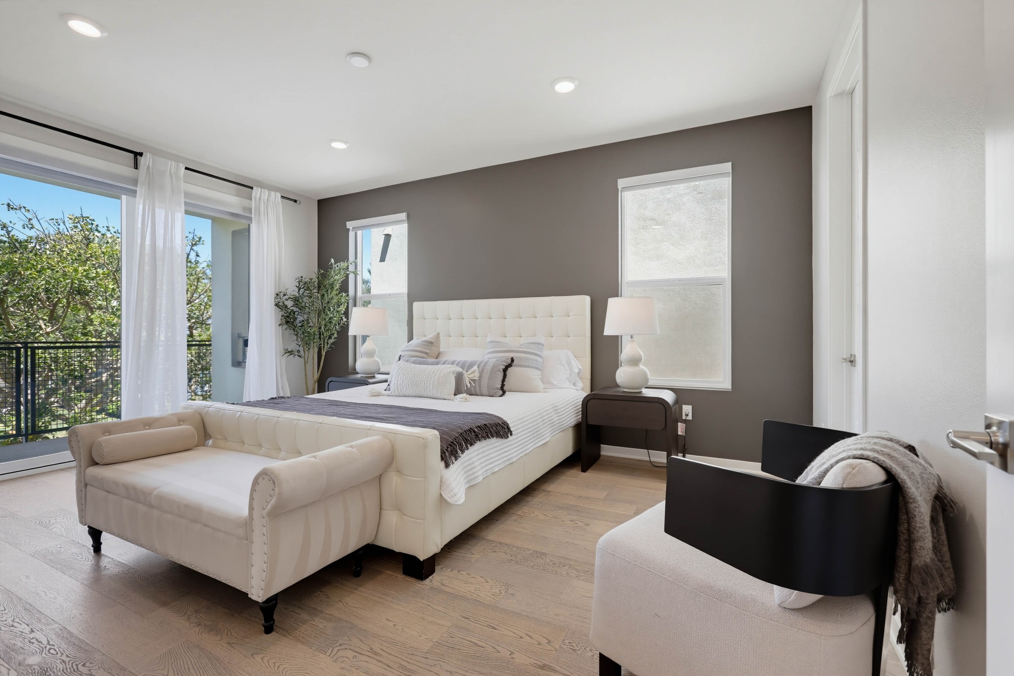 Virtual tour photo 44 of 100 for 141 Tribeca