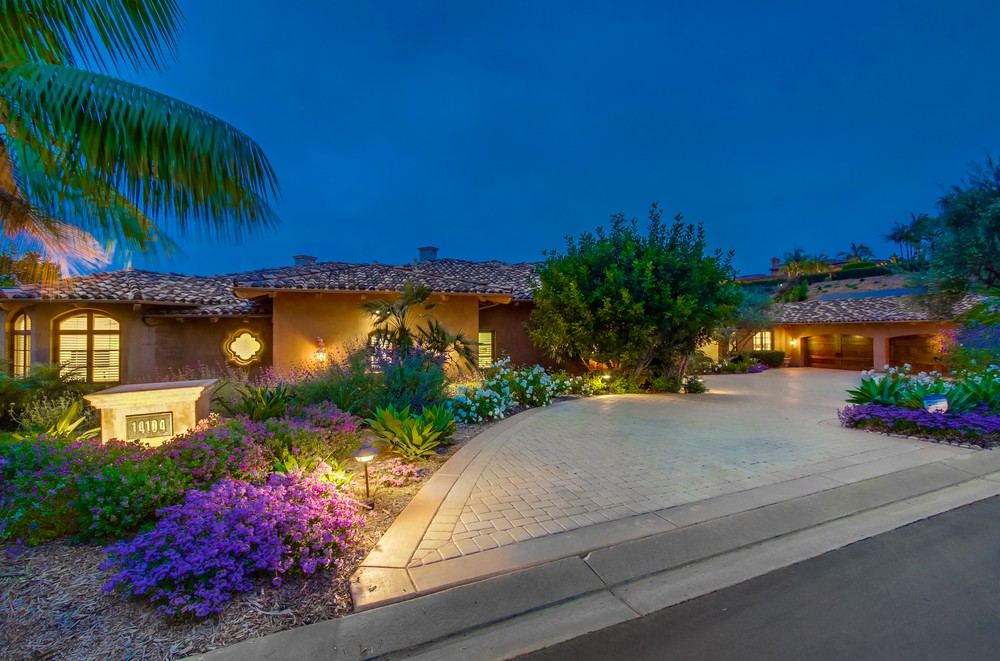 Virtual tour photo 3 of 134 for 14104 Rancho Tierra tr