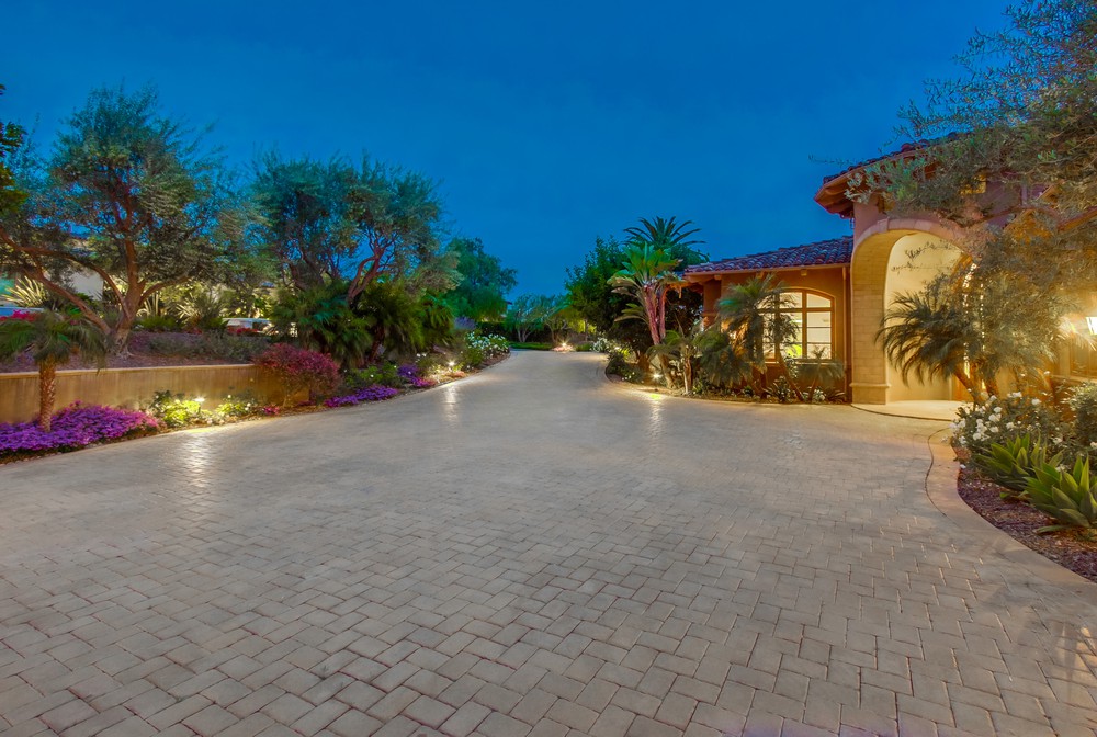 Virtual tour photo 7 of 134 for 14104 Rancho Tierra tr