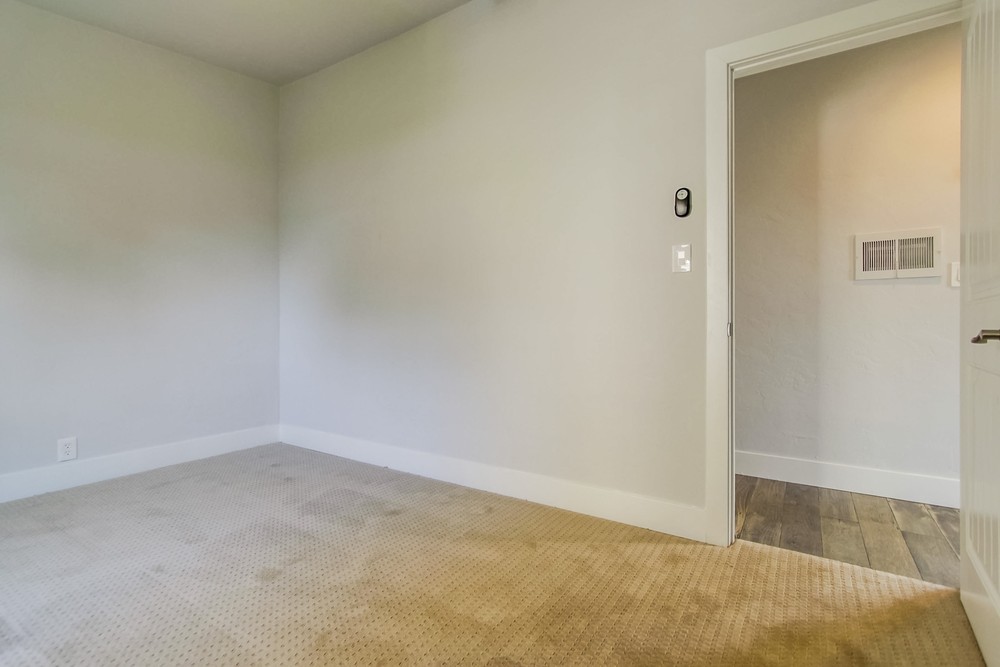 Virtual tour photo 33 of 45 for 1412 Frankfort St