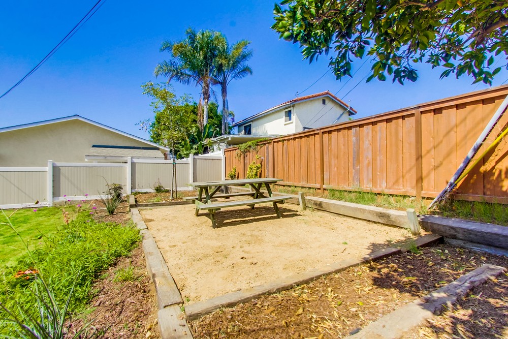 Virtual tour photo 44 of 45 for 1412 Frankfort St