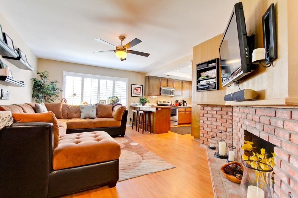 Virtual tour photo 8 of 38 for 14129 Los Nietos Ave