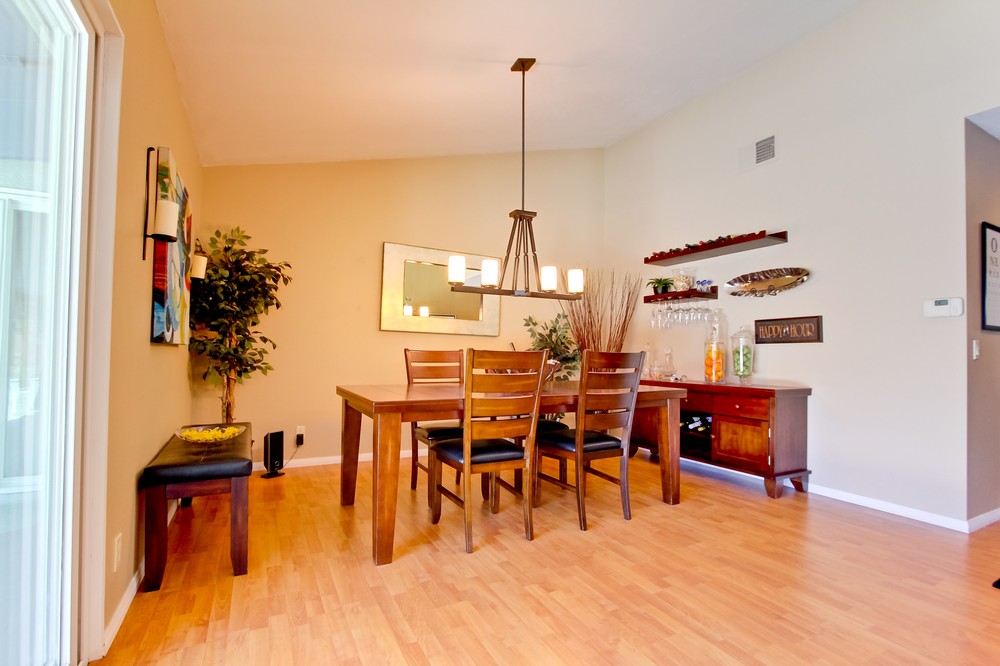 Virtual tour photo 18 of 38 for 14129 Los Nietos Ave