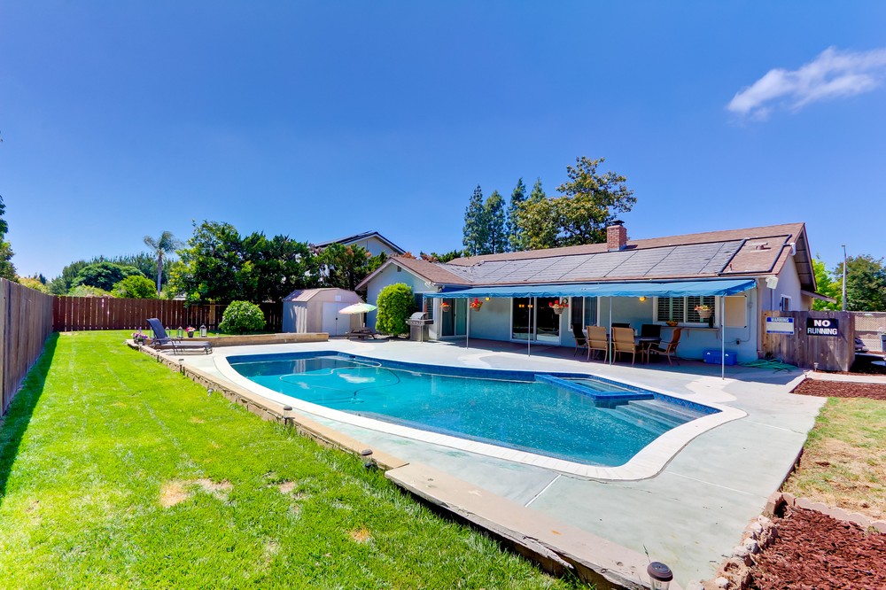 Virtual tour photo 33 of 38 for 14129 Los Nietos Ave