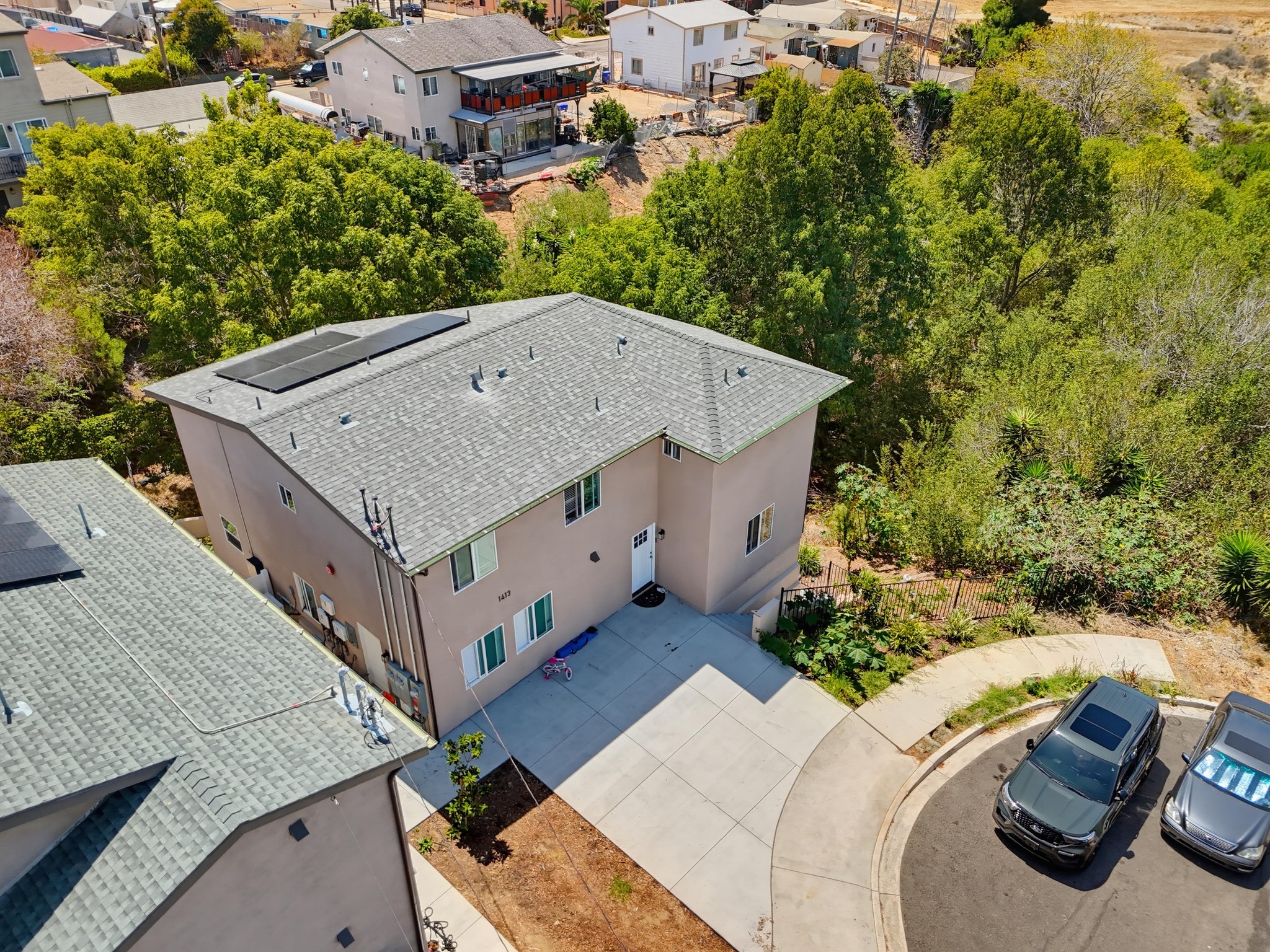 Virtual tour photo 5 of 48 for 1413 Shoshone St