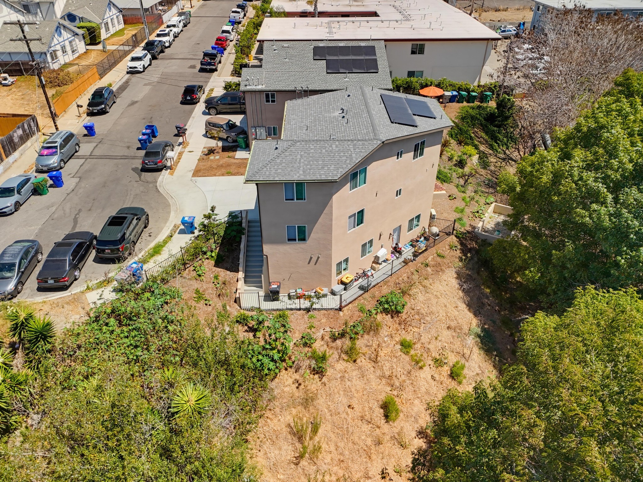 Virtual tour photo 8 of 48 for 1413 Shoshone St