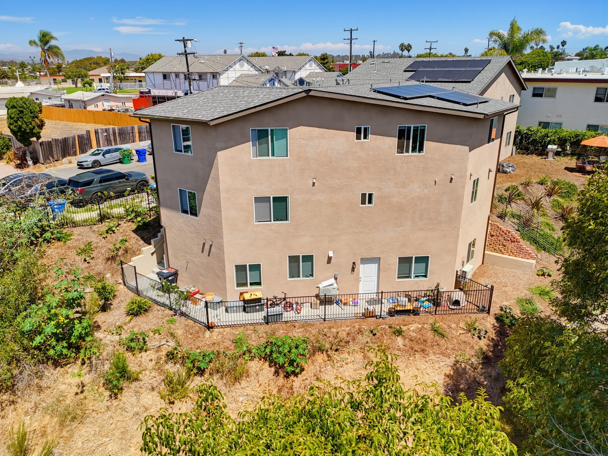 Virtual tour photo 11 of 48 for 1413 Shoshone St