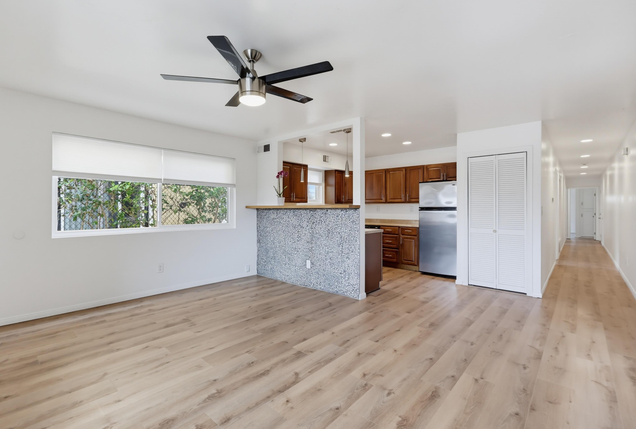Virtual tour photo 23 of 45 for 1414 Grand Ave