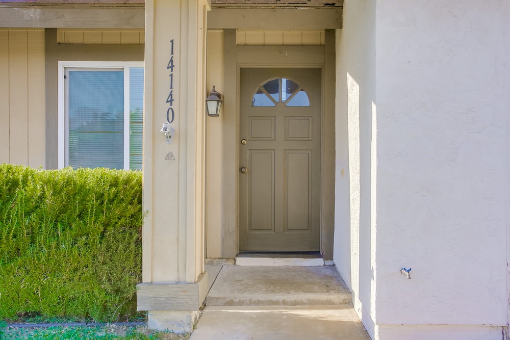 Virtual tour photo 7 of 59 for 14140 Barrymore St