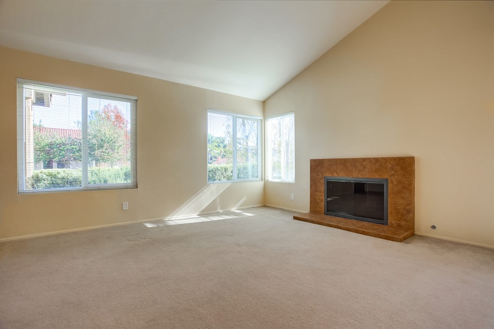 Virtual tour photo 11 of 59 for 14140 Barrymore St
