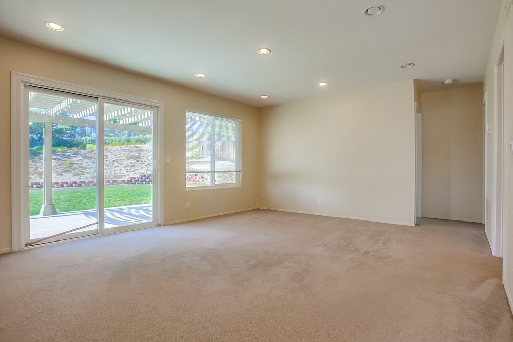 Virtual tour photo 14 of 59 for 14140 Barrymore St
