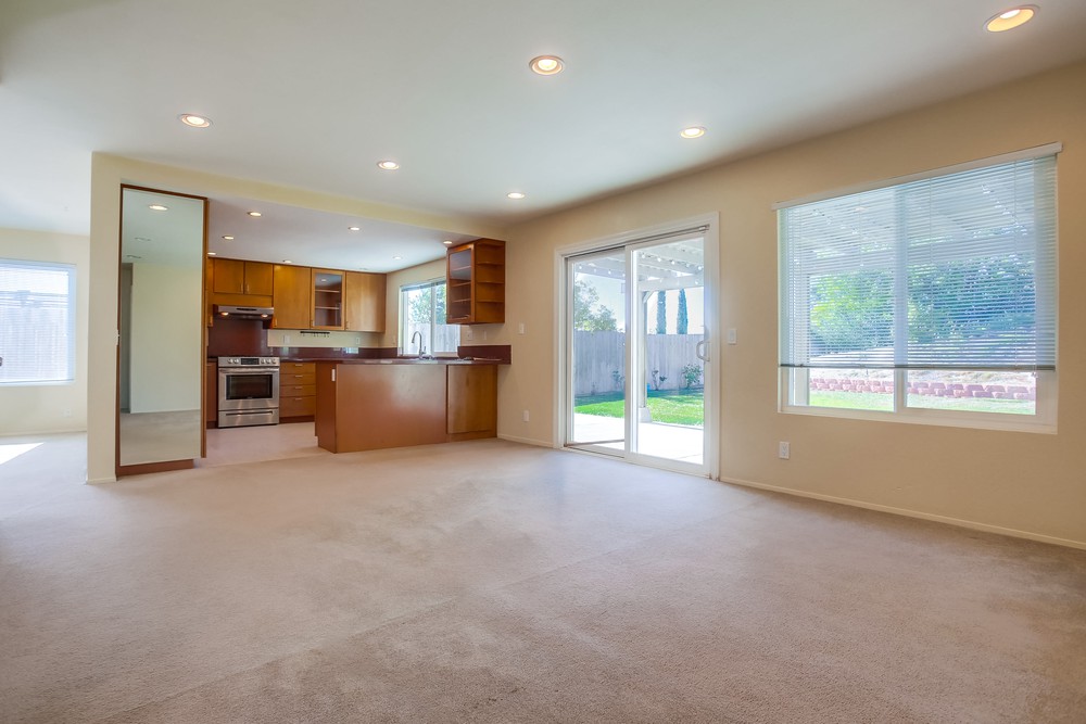 Virtual tour photo 15 of 59 for 14140 Barrymore St