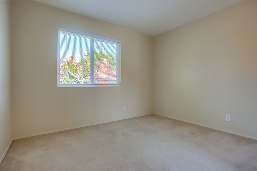 Virtual tour photo 40 of 59 for 14140 Barrymore St
