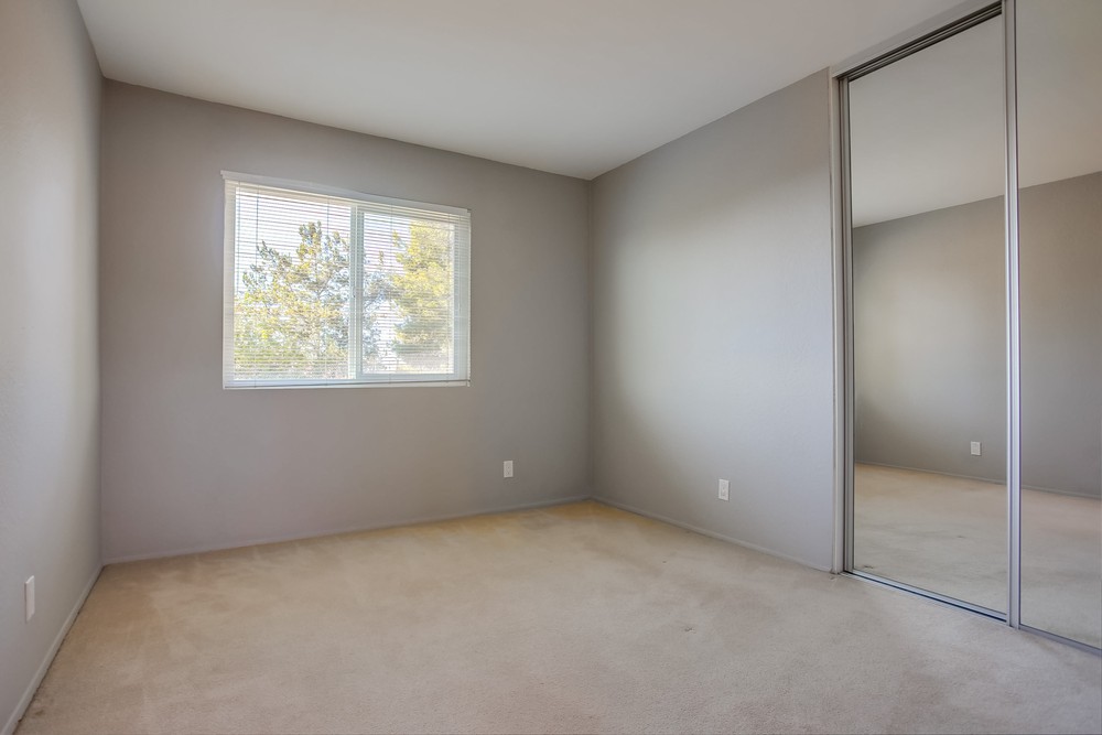 Virtual tour photo 44 of 59 for 14140 Barrymore St