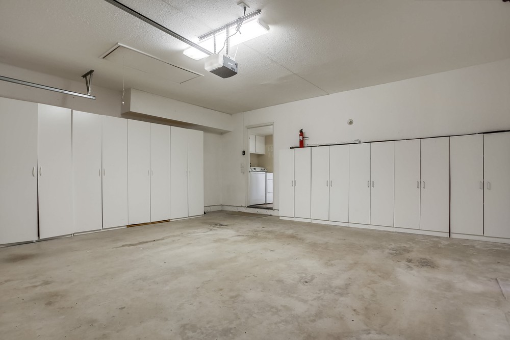Virtual tour photo 49 of 59 for 14140 Barrymore St
