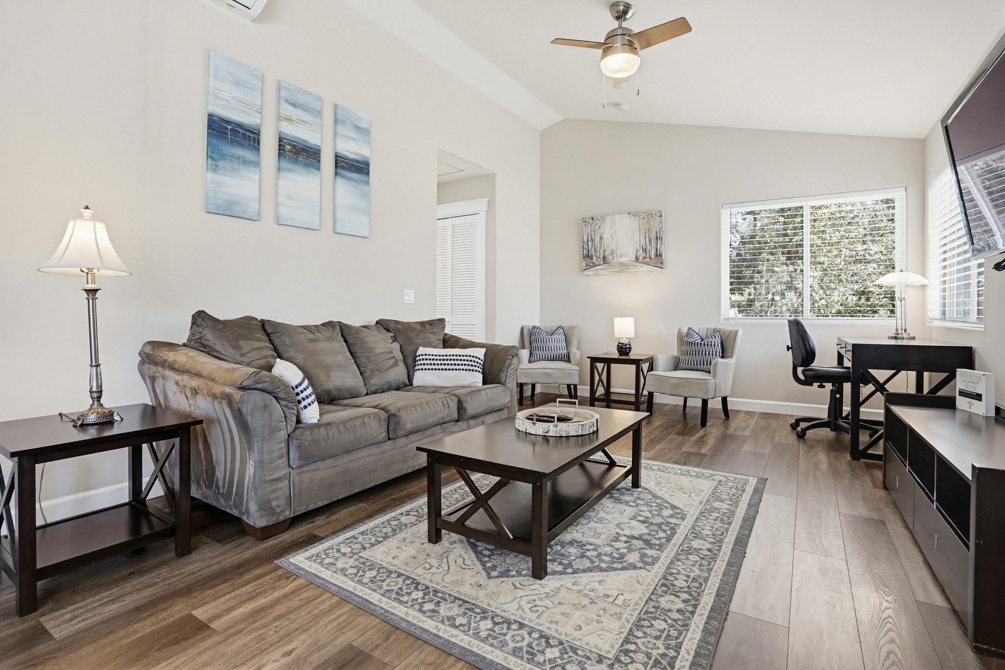 Virtual tour photo 7 of 30 for 14142 Del Poniente Rd