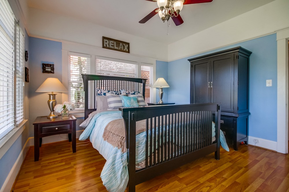 Virtual tour photo 28 of 39 for 1415 Grove St