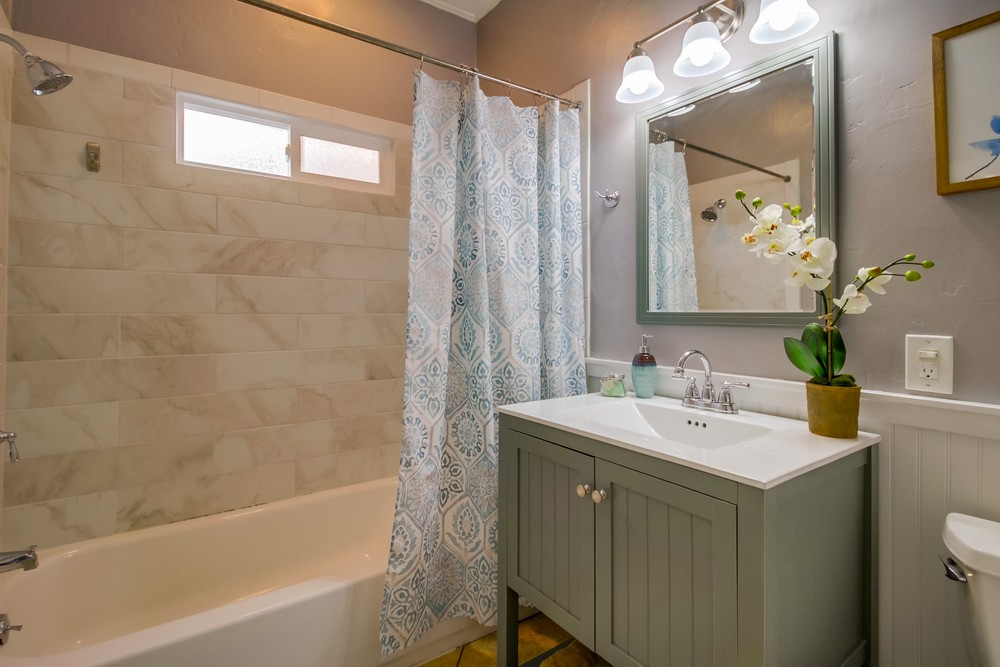 Virtual tour photo 31 of 39 for 1415 Grove St