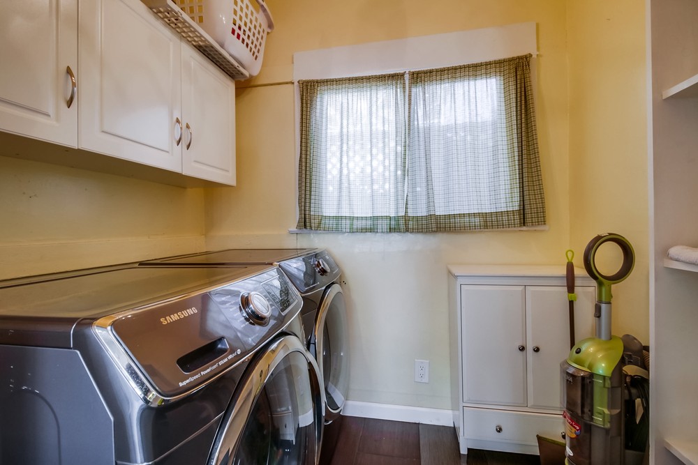 Virtual tour photo 32 of 39 for 1415 Grove St