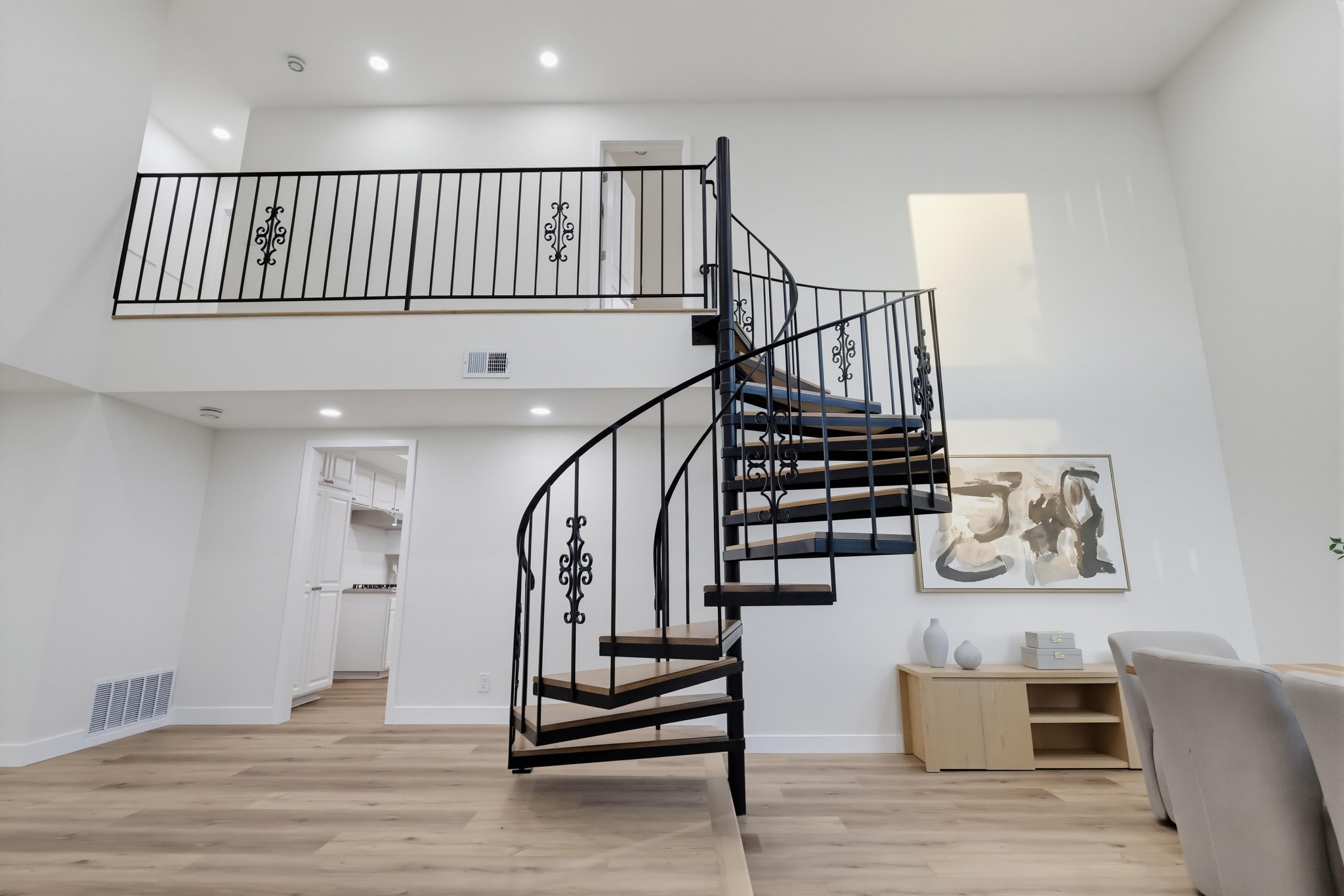 Virtual tour photo 24 of 93 for 1416 Cll Pajaros