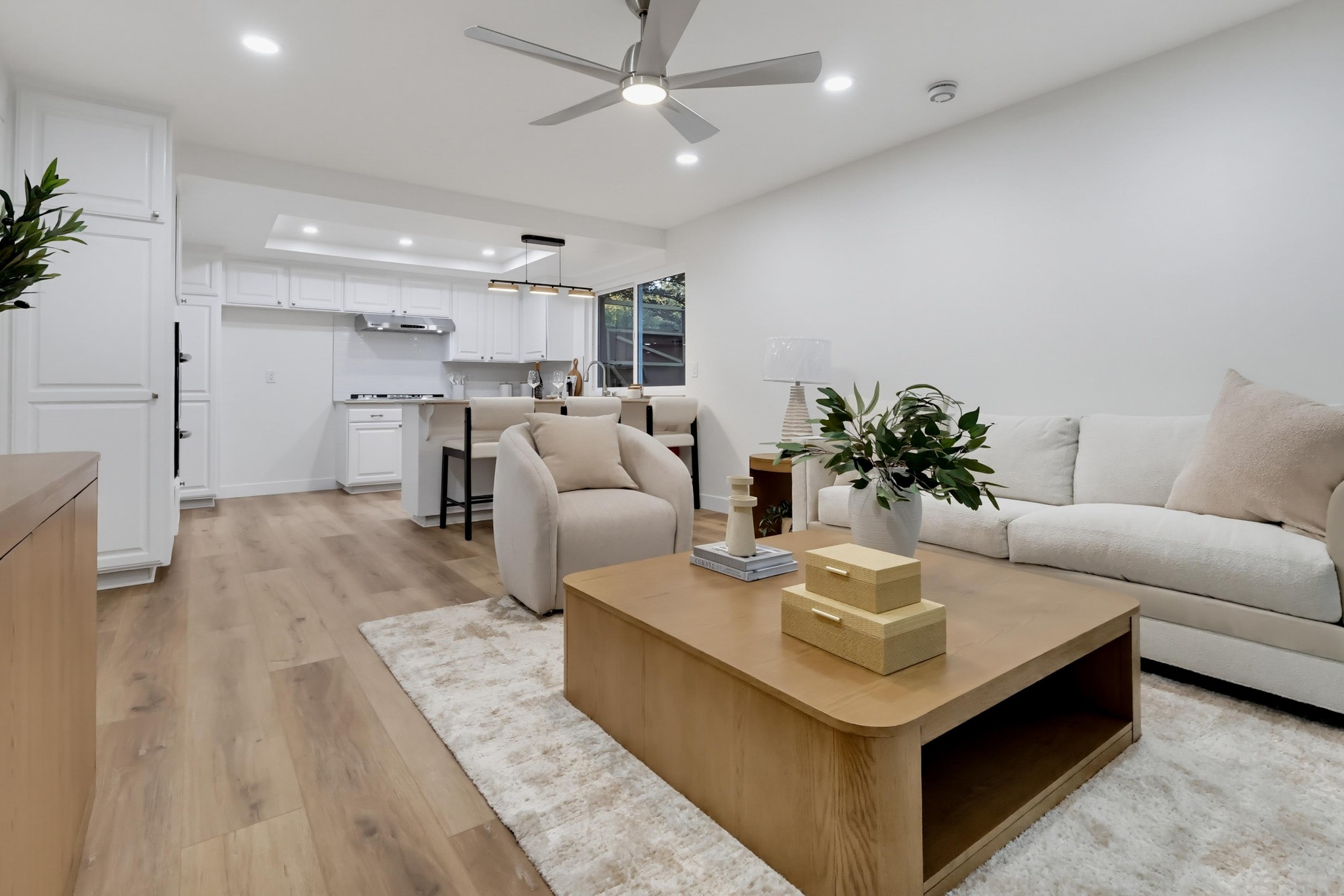 Virtual tour photo 39 of 93 for 1416 Cll Pajaros