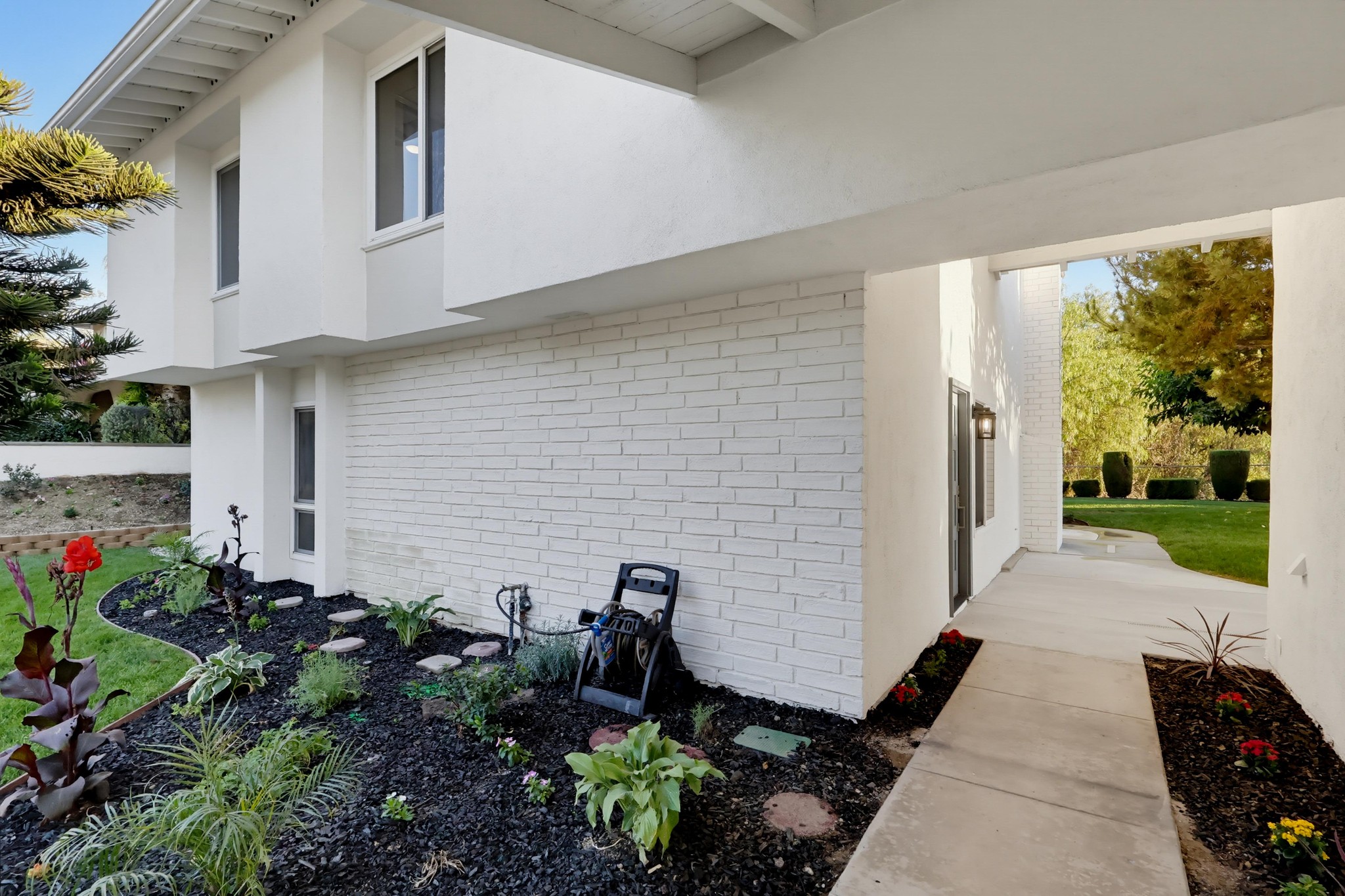 Virtual tour photo 79 of 93 for 1416 Cll Pajaros
