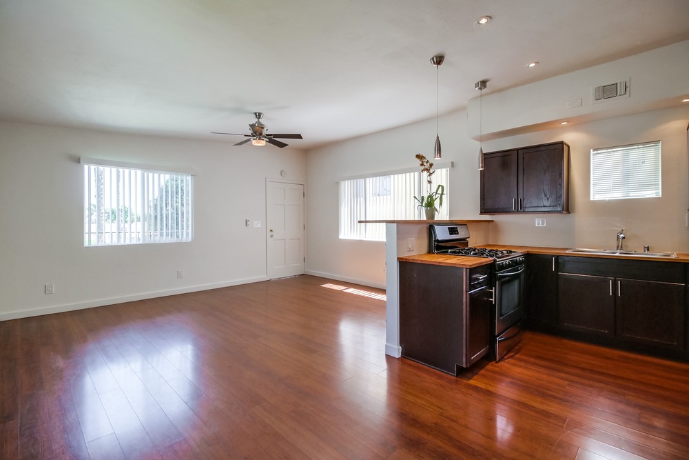 Virtual tour photo 11 of 27 for 1416 Grand Ave