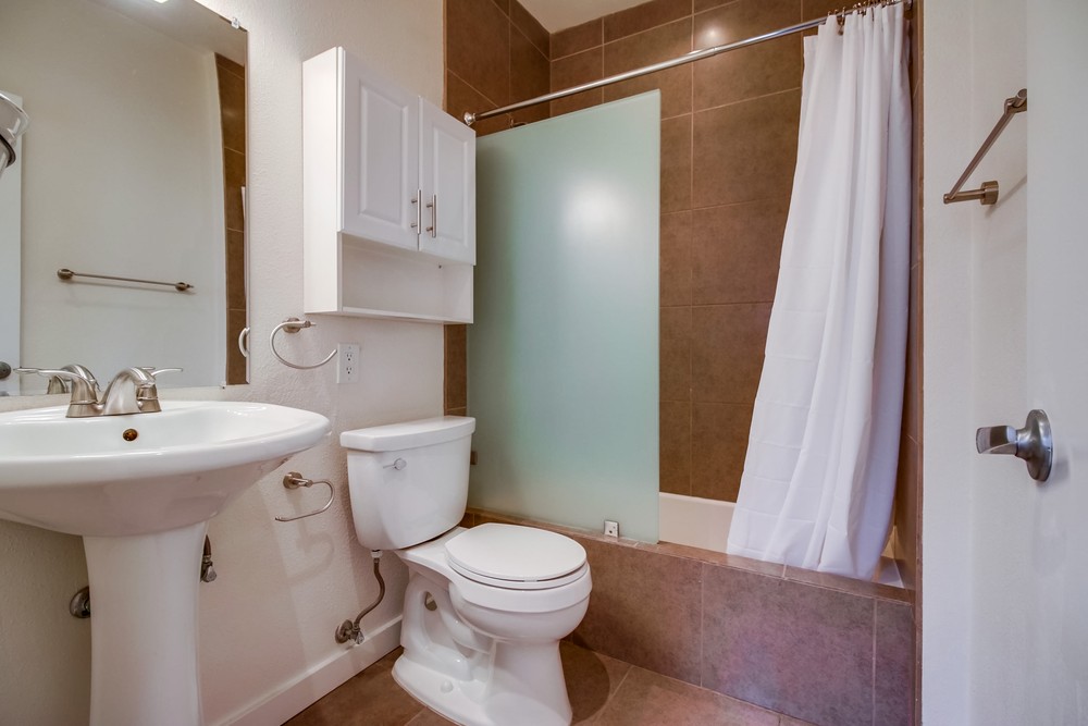 Virtual tour photo 21 of 27 for 1416 Grand Ave