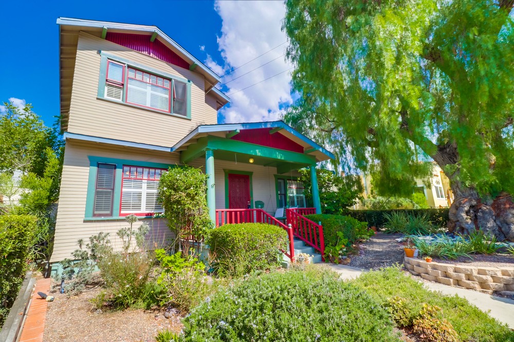 Virtual tour photo 5 of 33 for 1416 Tyler Ave