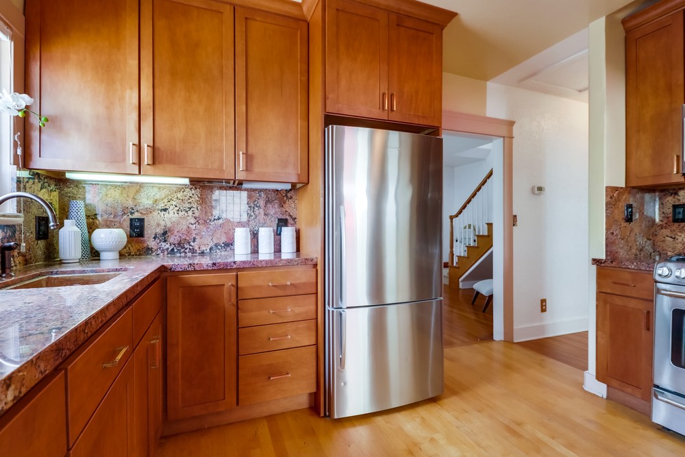 Virtual tour photo 17 of 33 for 1416 Tyler Ave