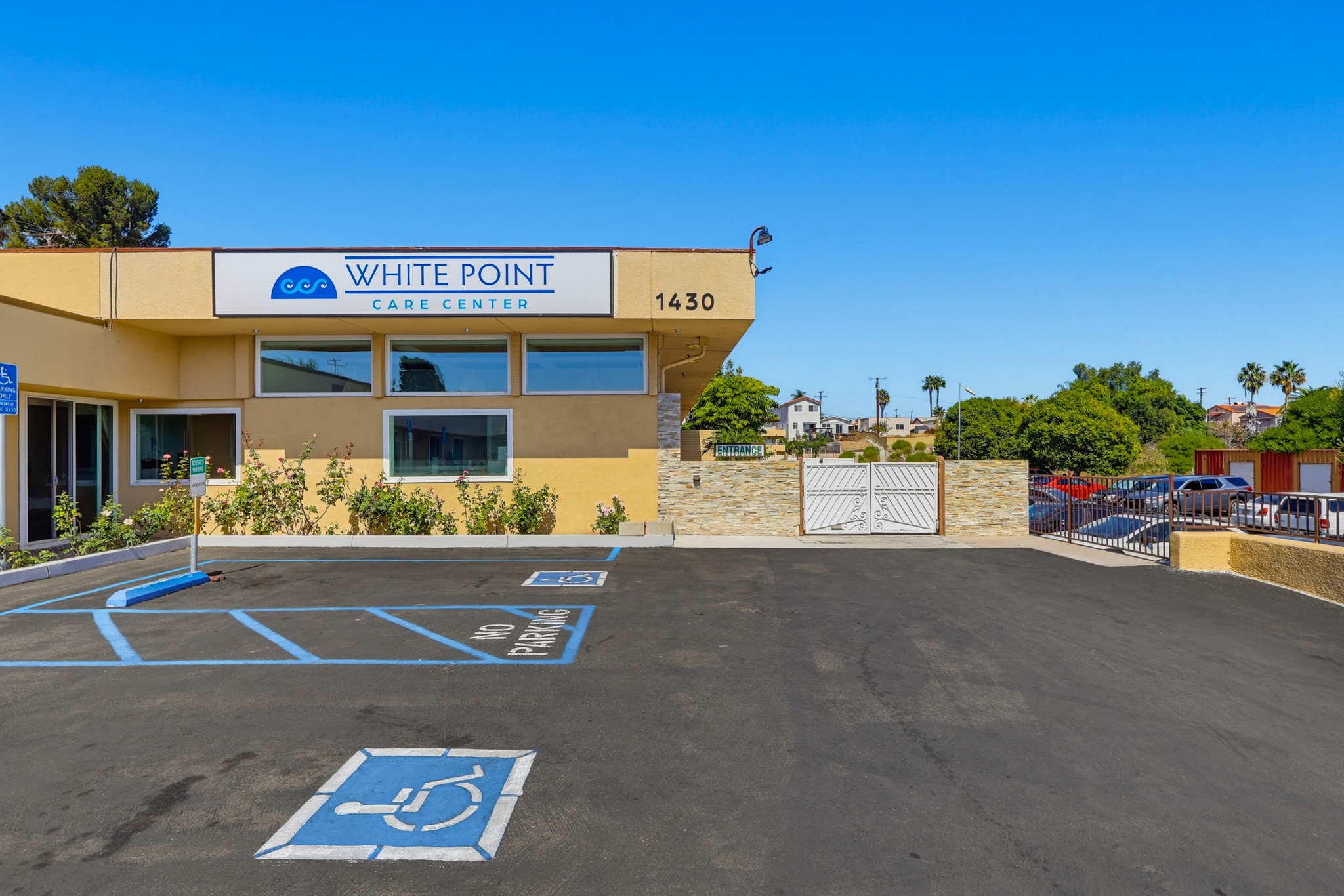 Virtual tour photo 4 of 75 for 1416 W 6th St