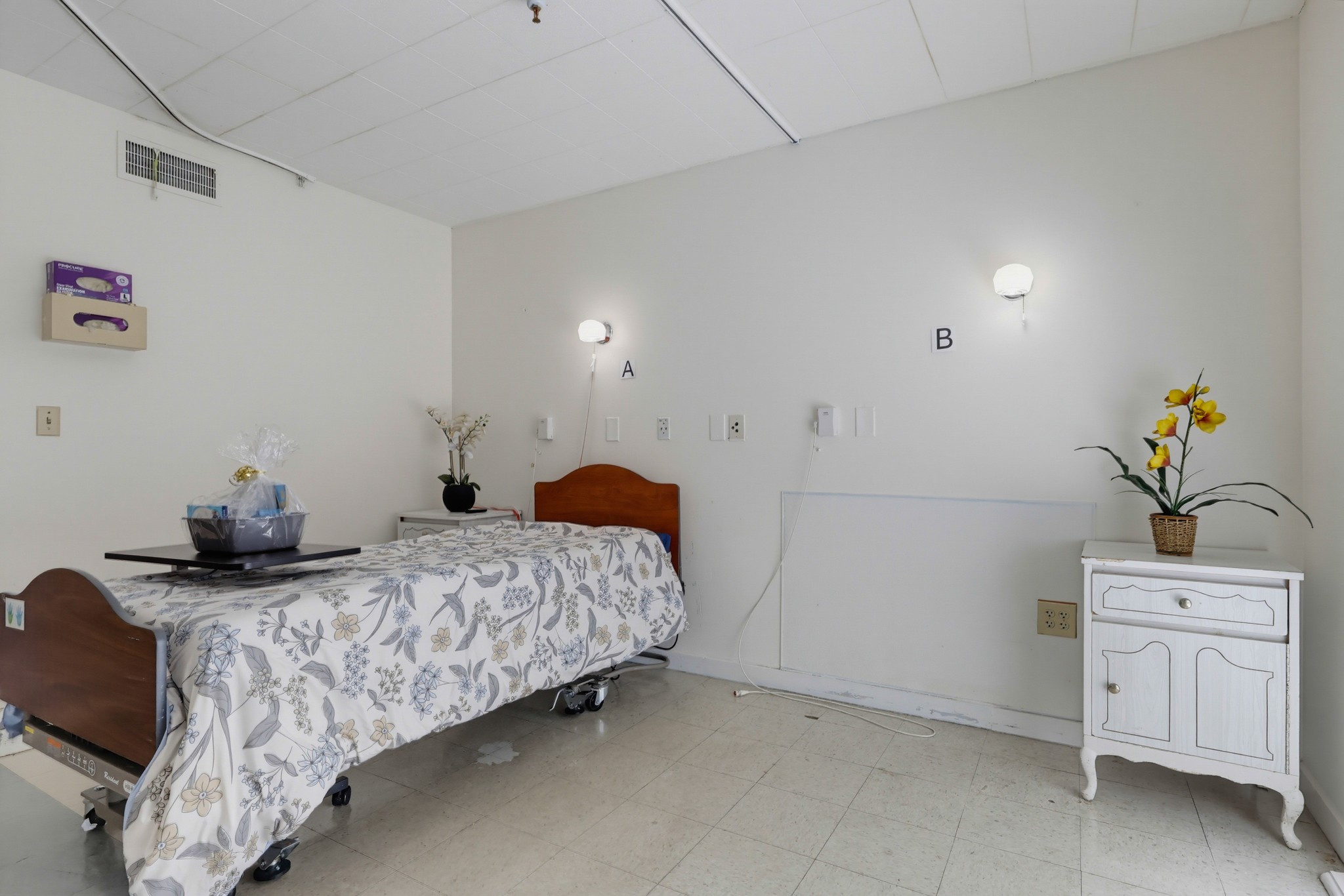 Virtual tour photo 30 of 75 for 1416 W 6th St