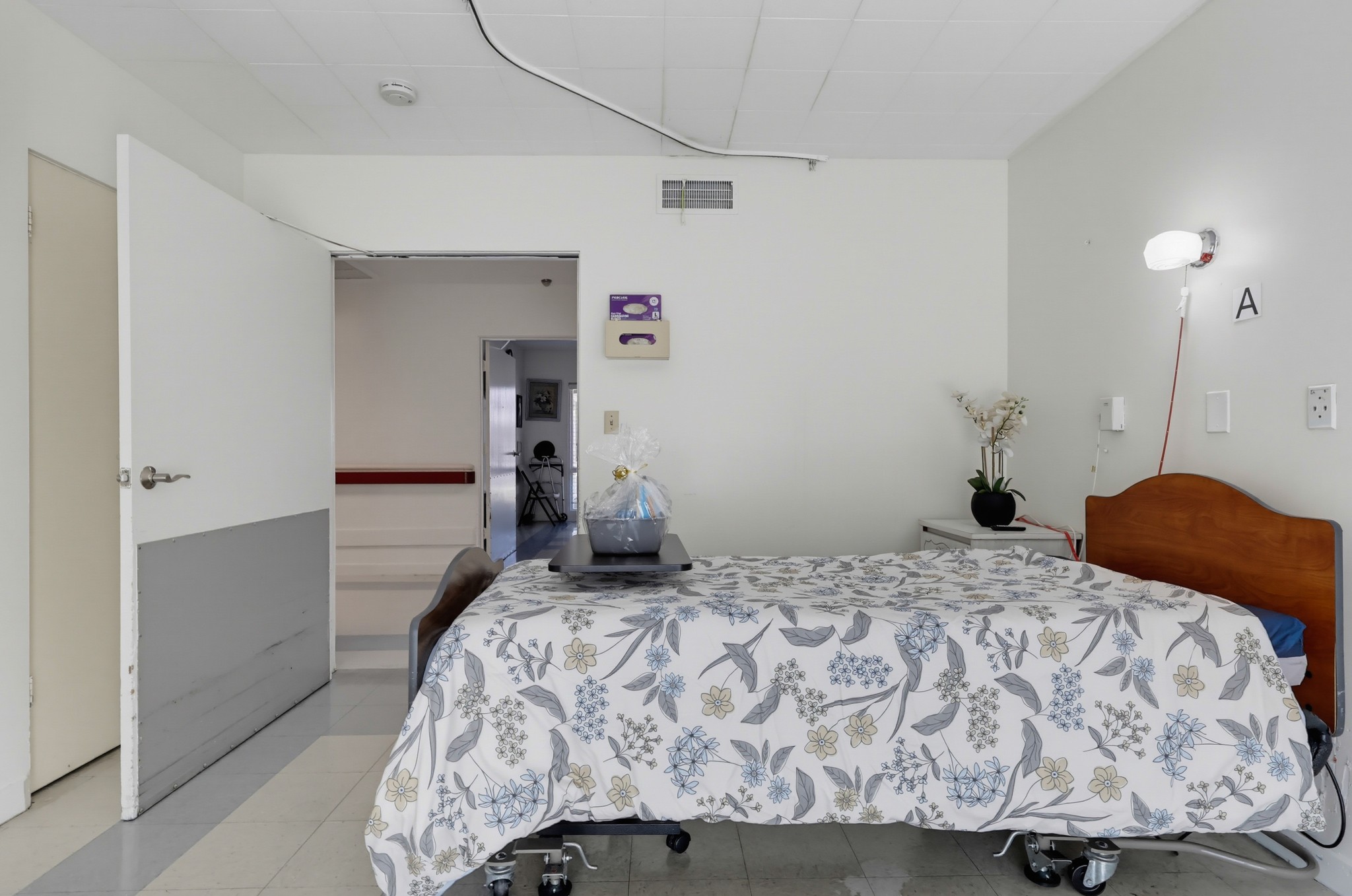 Virtual tour photo 31 of 75 for 1416 W 6th St
