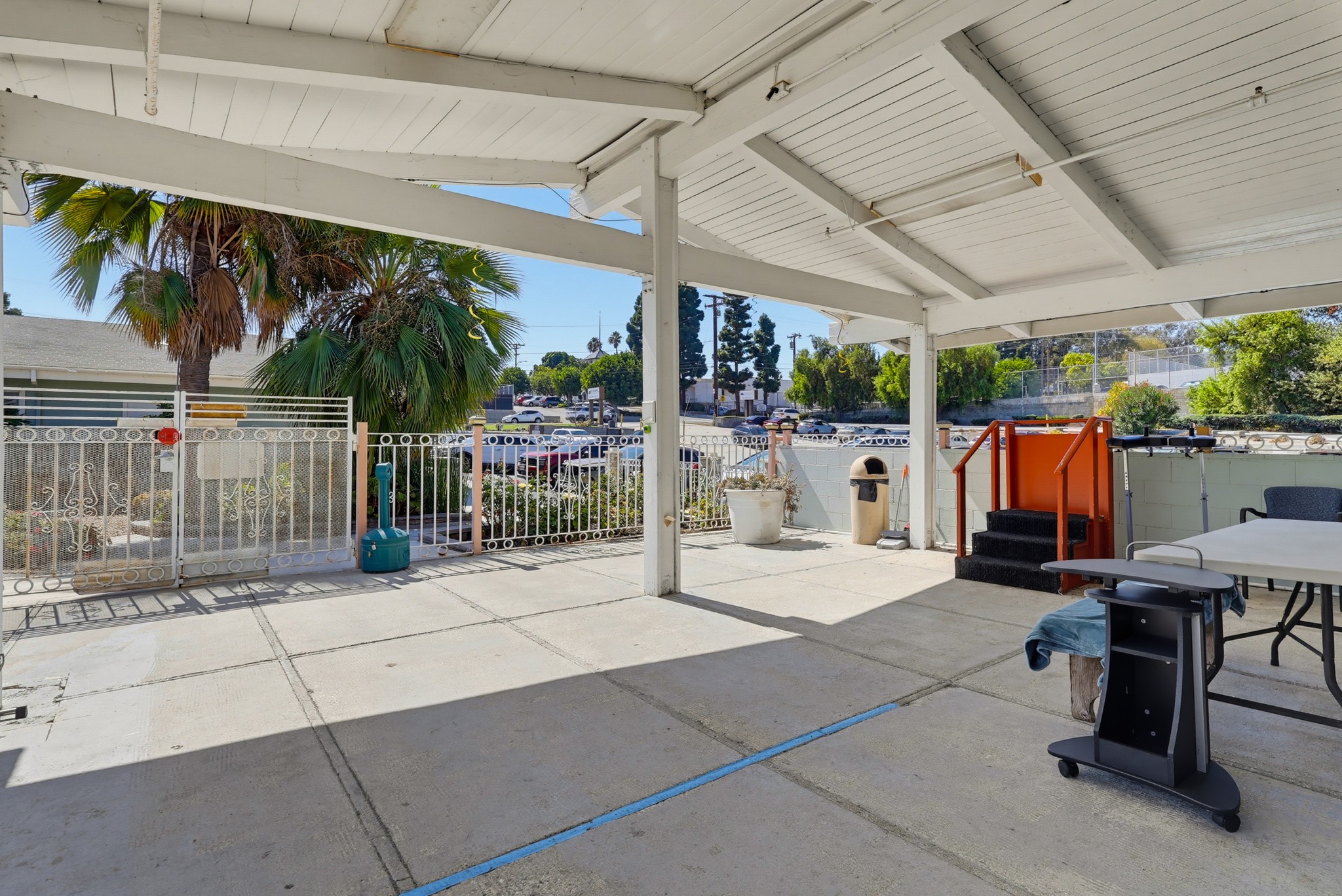 Virtual tour photo 43 of 75 for 1416 W 6th St