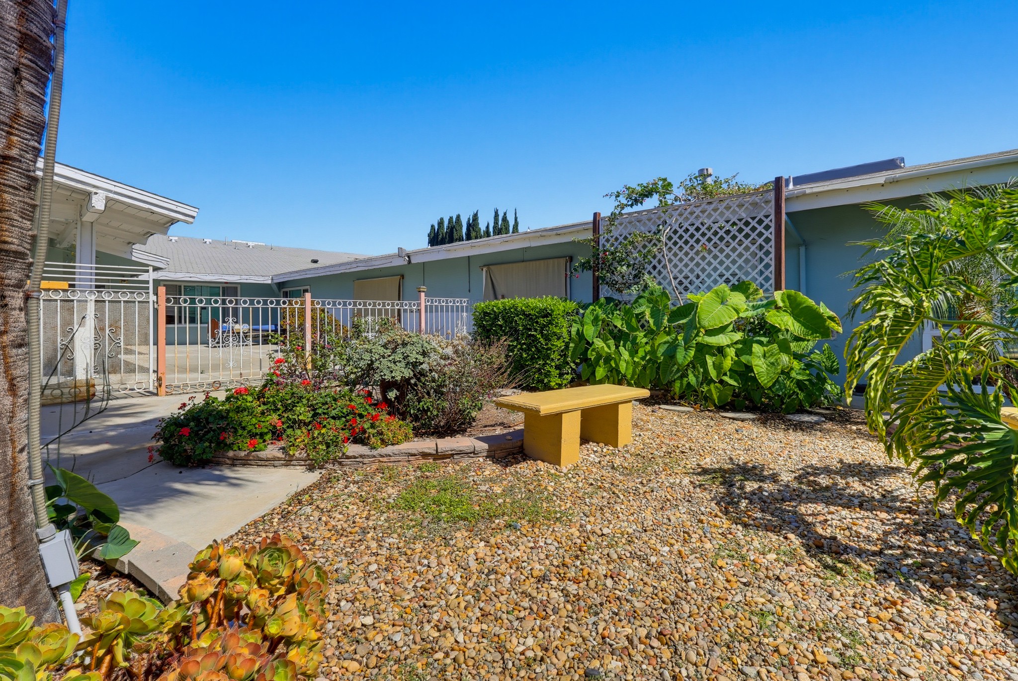 Virtual tour photo 52 of 75 for 1416 W 6th St